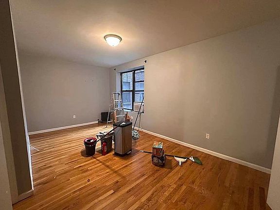 2nd image of 64 Wadsworth Ter APT 2F