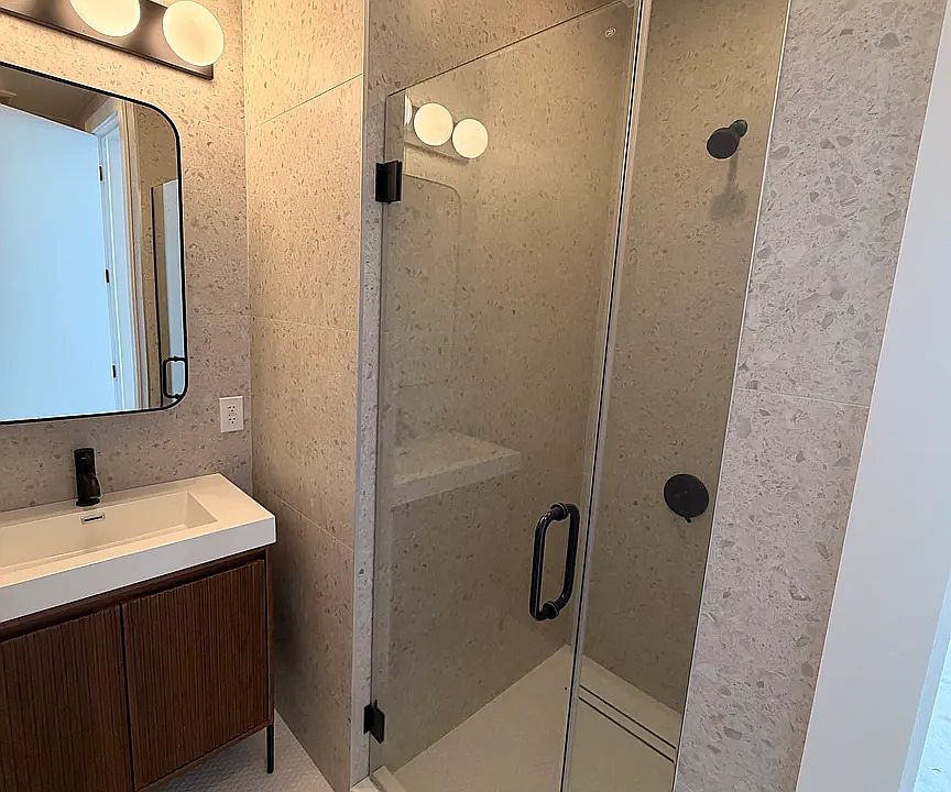 1st image of 25 E 20th St APT 4