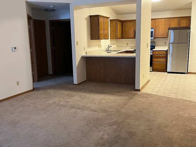155 W Oak Leaf Dr #3 — Photo 9