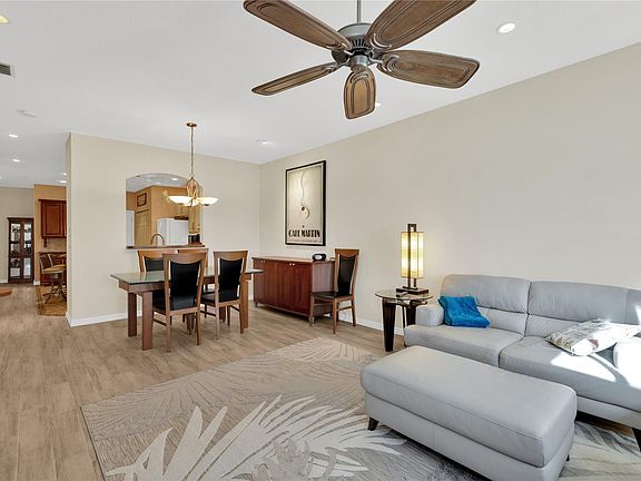 3rd image of 1064 SW 42nd Avenue