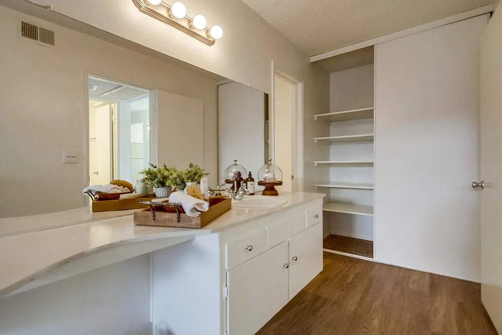 Villa Capri Apartments — Photo 4