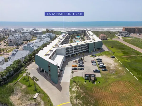 5973 State Highway 361 APT 210, Port Aransas, TX 78373