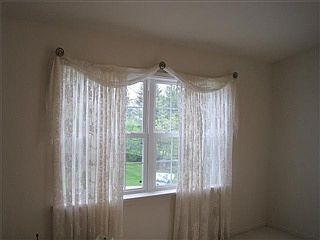 5th image of 17 College Greene Dr