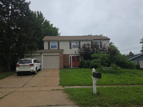 12922 Covington Gardens Dr, Saint Louis, MO 63138