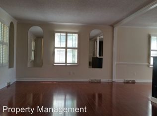 2840 Lake Shore Rd S, Denver, NC 28037