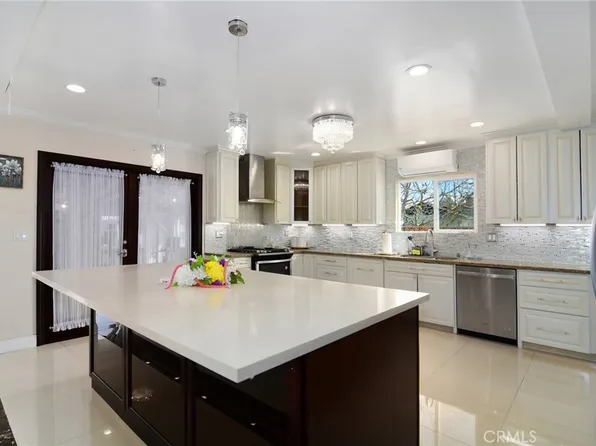6508 Moorcroft Ave, Woodland Hills, CA 91303