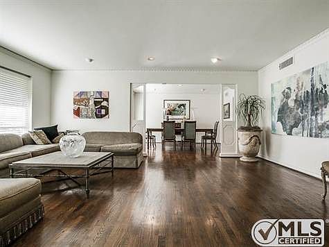 3rd image of 6911 Baxtershire Dr