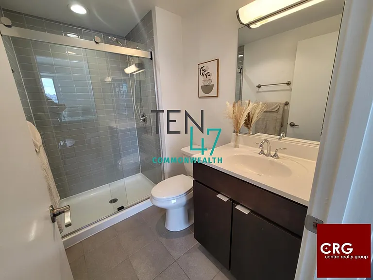 1045 Commonwealth Ave #8A — Photo 4