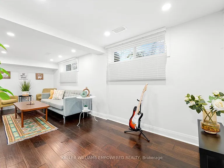 65 Murray Dr #1 — Photo 8