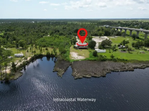 178 S Canal Dr, Port Saint Joe, FL 32456
