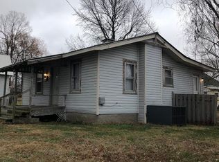 1050 E Turner St, Springfield, MO 65803