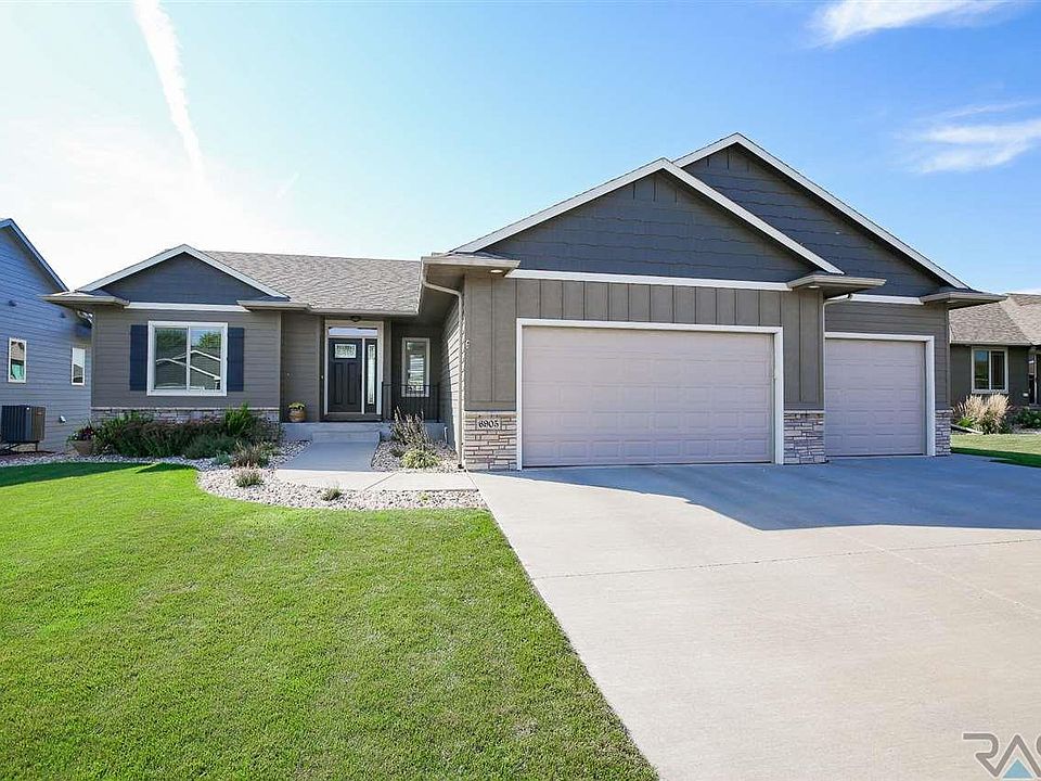 1st image of 6905 S Shadow Cir