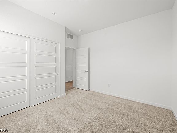 5th image of 10898 Lewis Pointe Ave