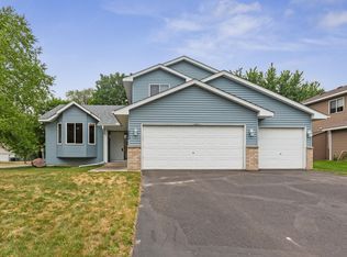 560 Kennedy St, Anoka, MN 55303