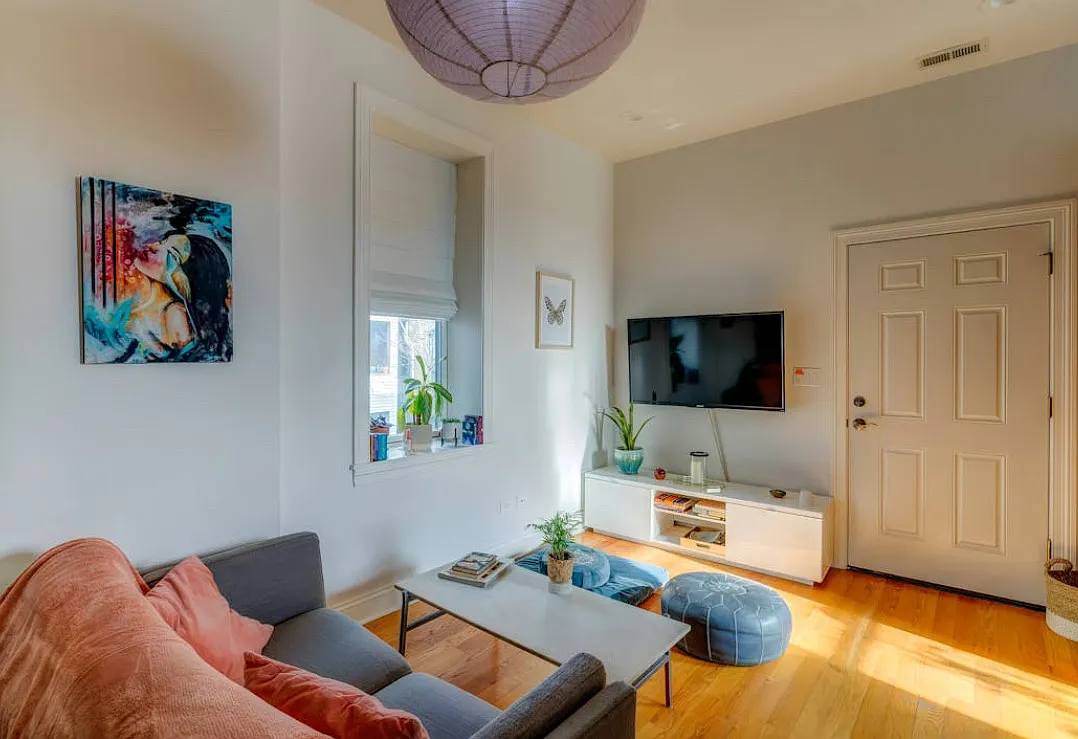2 bed, 800 sqft, $1,950 — Photo 4
