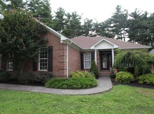 105 White Pine Ct, Bowling Green, KY 42104