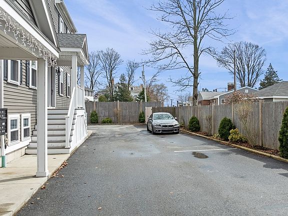 3rd image of 28 Baltimore St #4