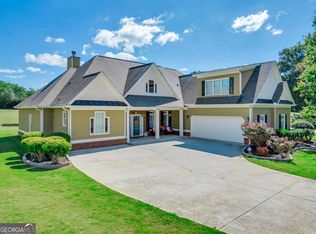 112 Ridge Mill Ln, Commerce, GA 30529