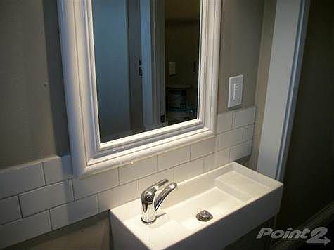 <b><marquee><font color=Red><font size=40> Bathroom is a winner</b></marquee></font color=red<>/font size=40>