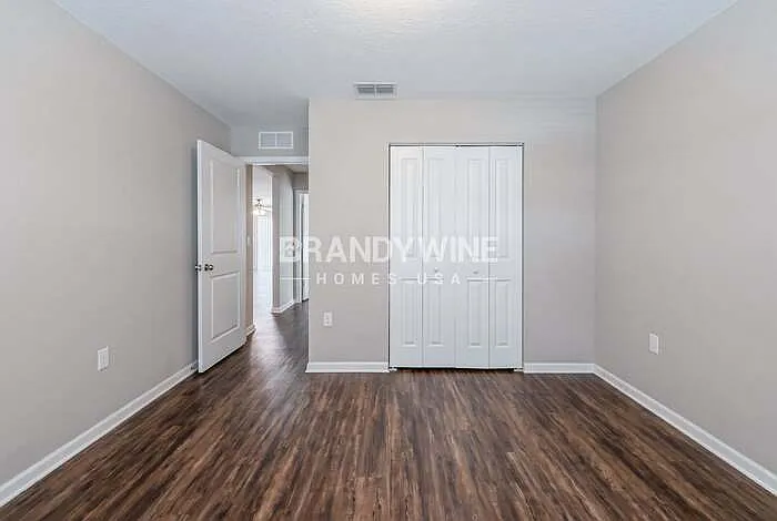 1832 James Madison Ct — Photo 17