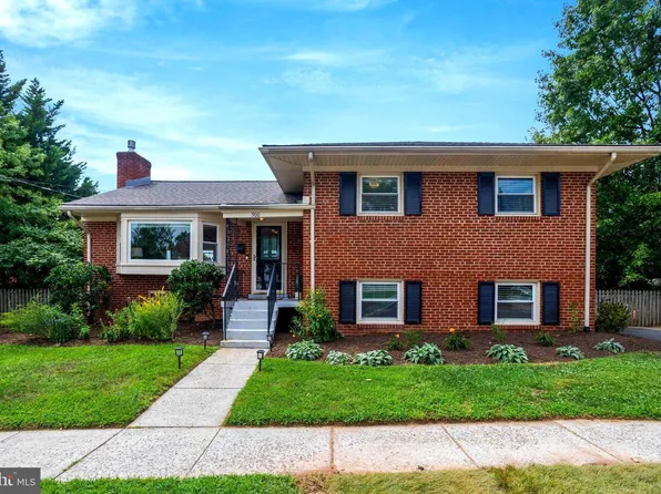 900 S Utah St, Arlington, VA 22204