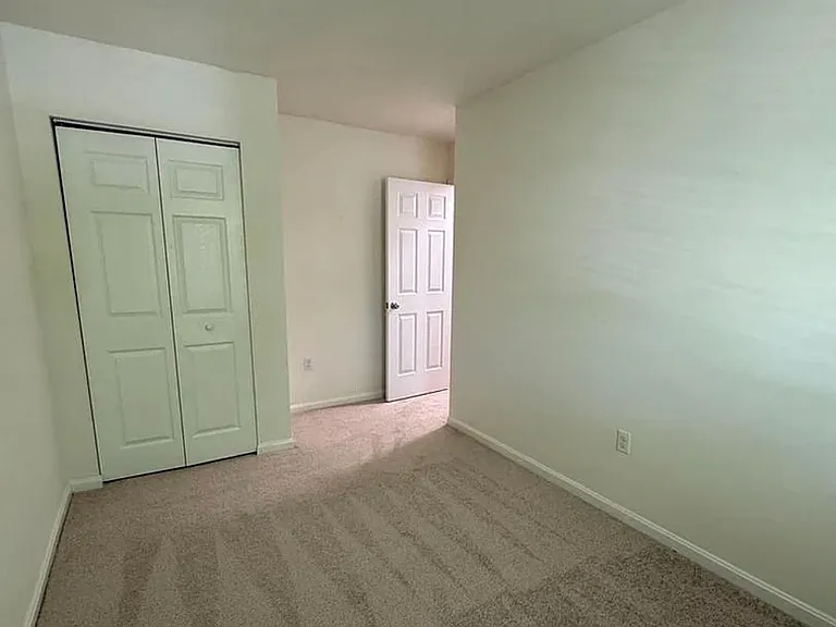 723 Hemlock St #1 — Photo 17