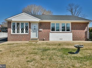 719 Marchman Rd, Philadelphia, PA 19115