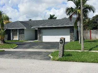 5101 NW 81st Ter, Lauderhill, FL 33351