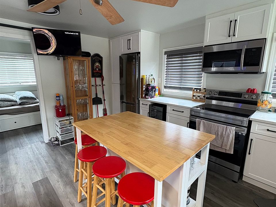 1st image of 8400 Shook Rd #314