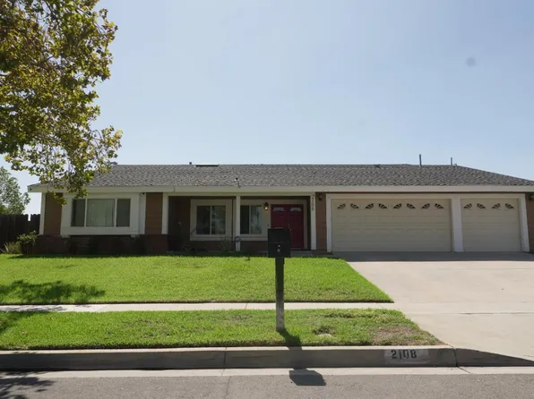 2108 N Apple Ave, Rialto, CA 92377