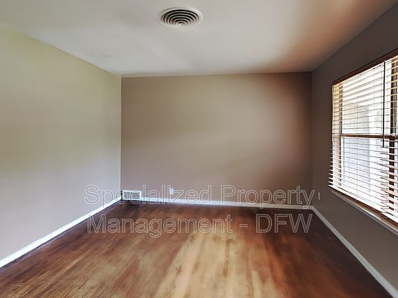 2nd image of 5440 Singing Hills Dr