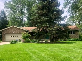 7744 Guilford Rd, Seville, OH 44273