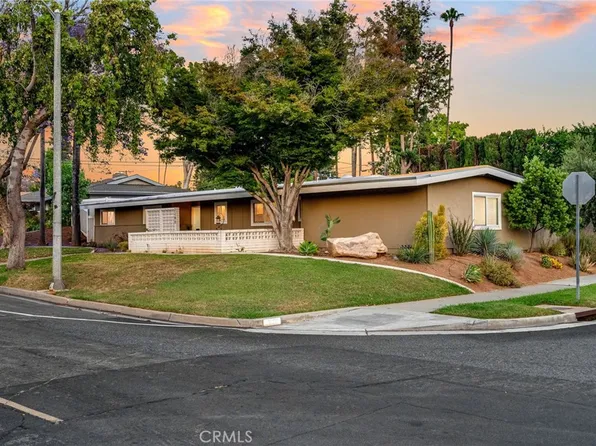 2280 Elsinore Rd, Riverside, CA 92506