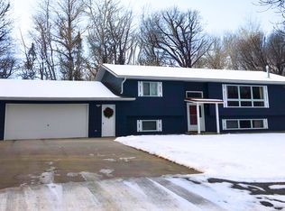 6357 Lakeaire Dr NW, Walker, MN 56484