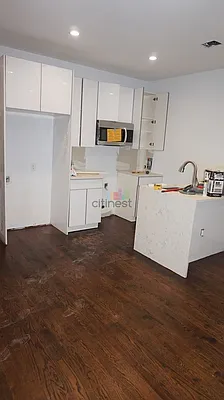 Rented by Citi Nest Group LLC | media 29