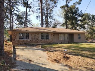 1208 W Lakeshore Dr, Natchitoches, LA 71457