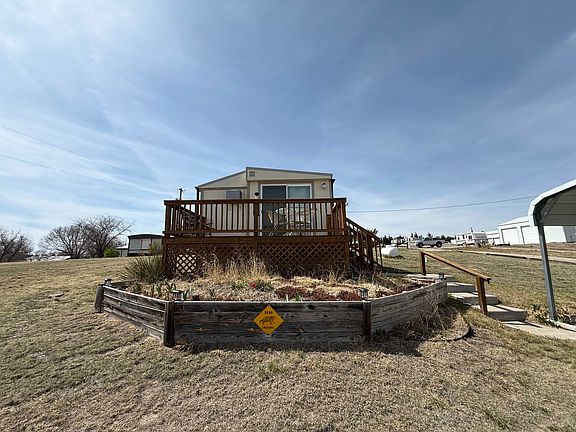 3rd image of 176 Cactus Ln