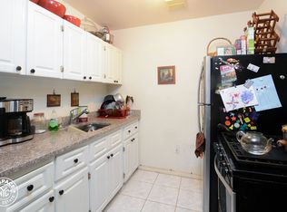 499 Maple St #1, Brooklyn, NY 11225