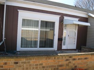 7761 Coachman Ln #28, Jenison, MI 49428