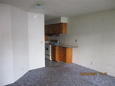 1st image of 555 W 8th Ave #10630460