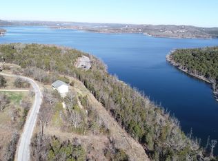 Hallie Dr, Blue Eye, MO 65611