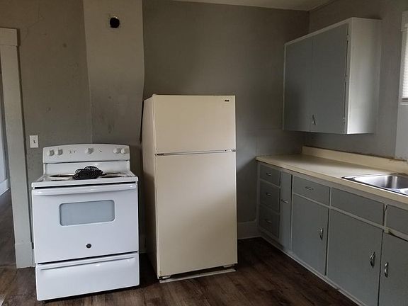 5th image of 607 W 4th Ave