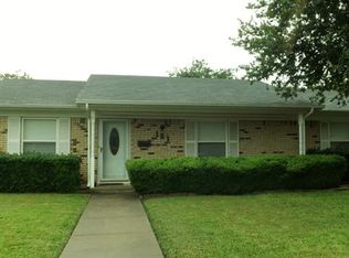 101 Vassar Ct, Waxahachie, TX 75165