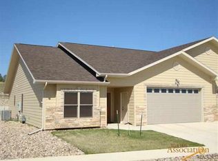 222 Enchantment Rd, Rapid City, SD 57701