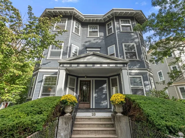 28 Putnam Ave, Cambridge, MA 02139