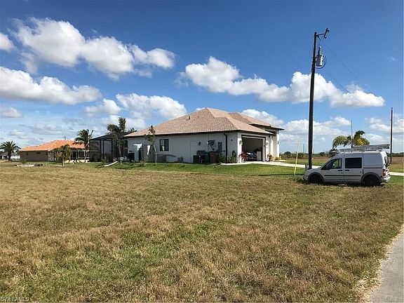 4th image of 4127 NW 39th St