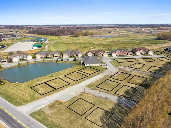 128 Golf Course Dr #23, Wrightstown, WI 54180