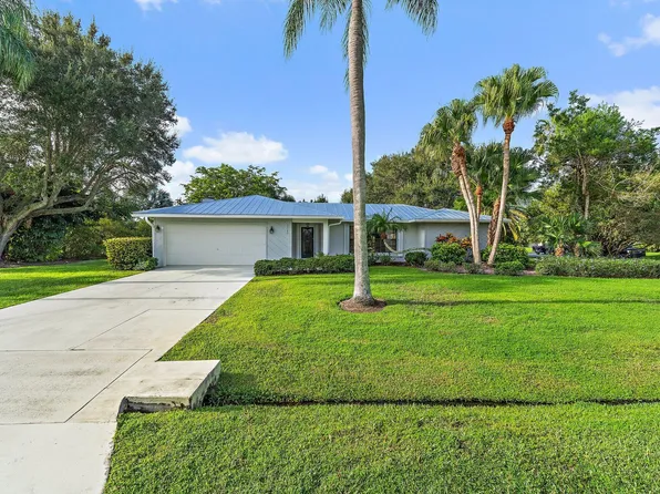 2042 SE Pyramid Road, Port St Lucie, FL 34952