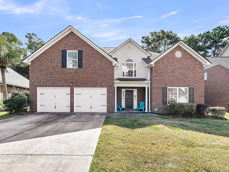 8725 Evangeline Dr — Photo 1