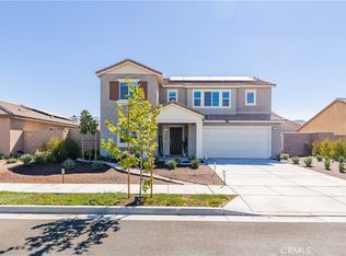 1410 Monument St, Hemet, CA 92543